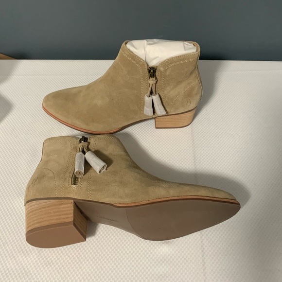 NEW HUSH PUPPIES Women's Sierra Tassel Boot Size: 8.5 - Picture 5 of 8